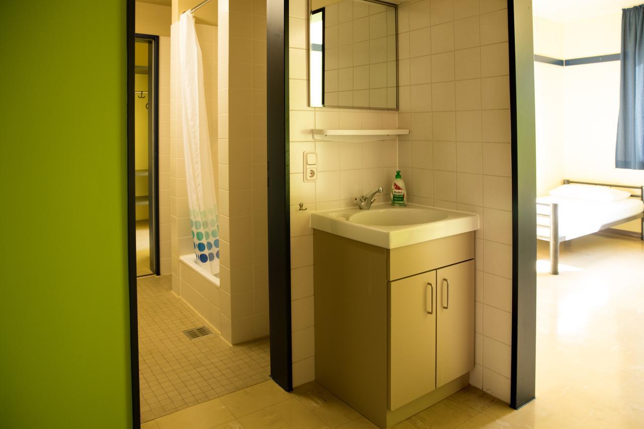 Youtel Jugendhotel Бітбург Екстер'єр фото
